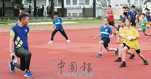 换下了韦世豪，上演国足首秀