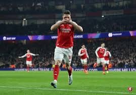 场均21+3！顶级3D！3换1！湖人出手吧，别犹豫了！